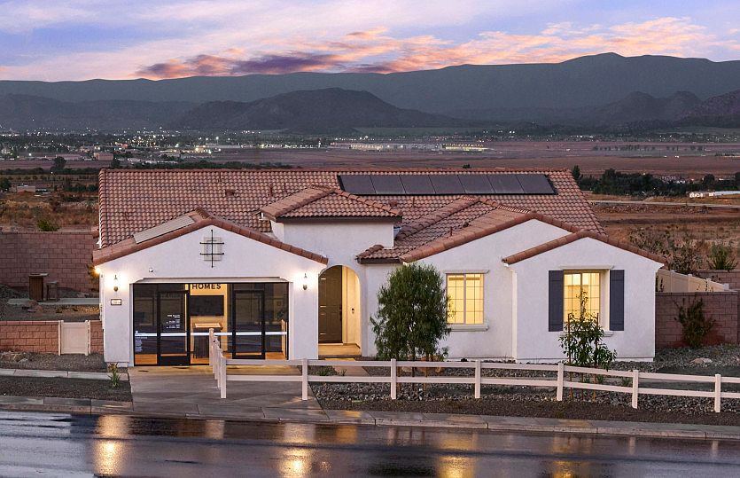 Model Exterior