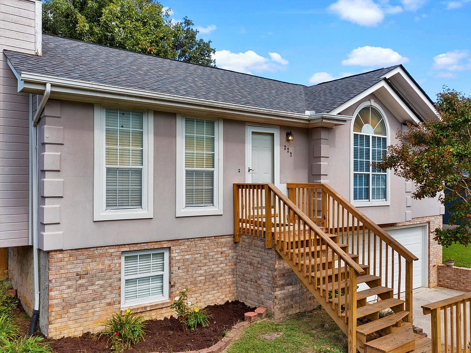 1st image of 227 Brently Woods Dr