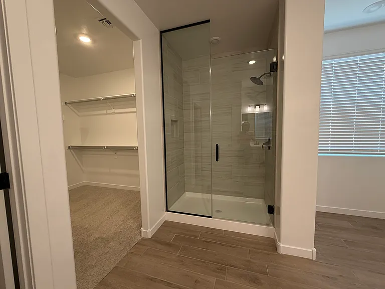 11924 N Shore Cliff Dr — Photo 7