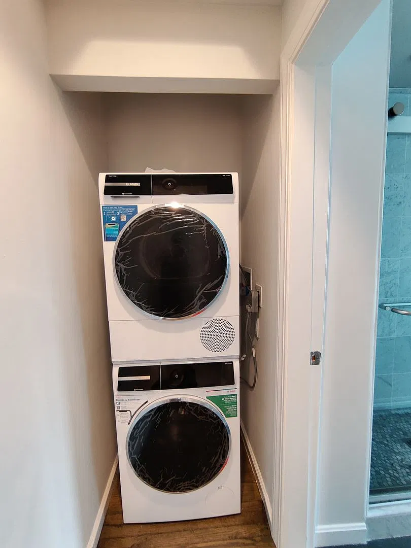 No Brokers Fee, No Security Deposit, In-Unit Washer and Dryer, Central Fenway Location, Stainless... — Photo 3