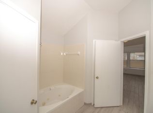 2201 Willow Way, Round Rock, TX 78664