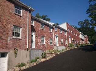 717 Hammond St, Brookline, MA 02467