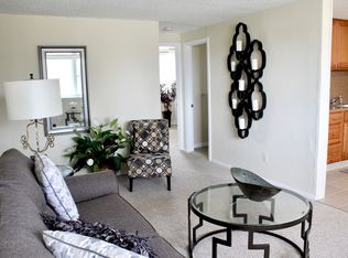 515 Surrey Ave APT 3B, Berlin, NJ 08009