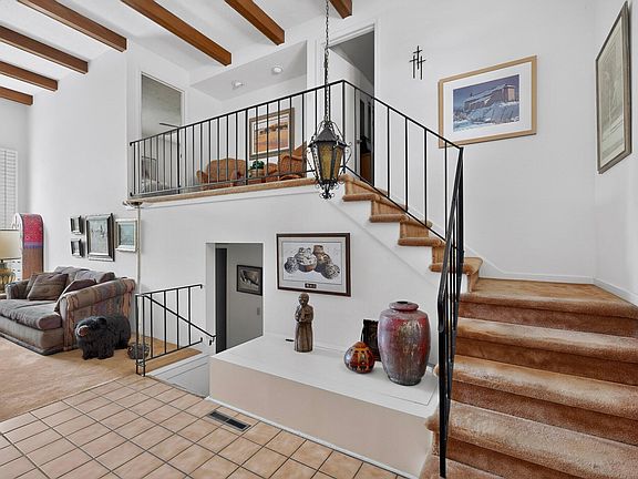 5th image of 7200 Vista Del Arroyo Ave NE