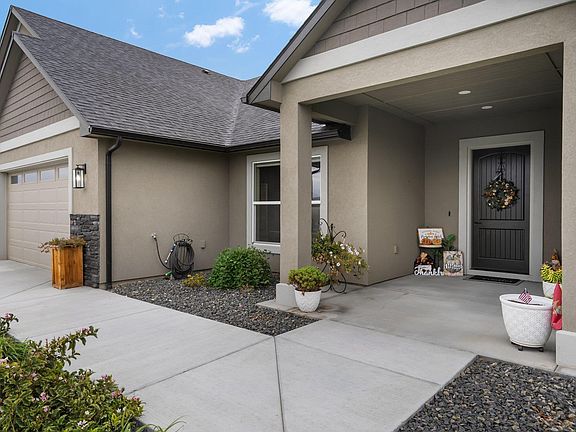 4th image of 12405 Rock Creek Dr