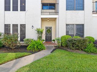 1302 Augusta Dr #7, Houston, TX 77057