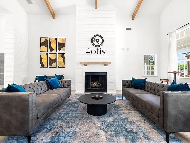 The Otis — Photo 17