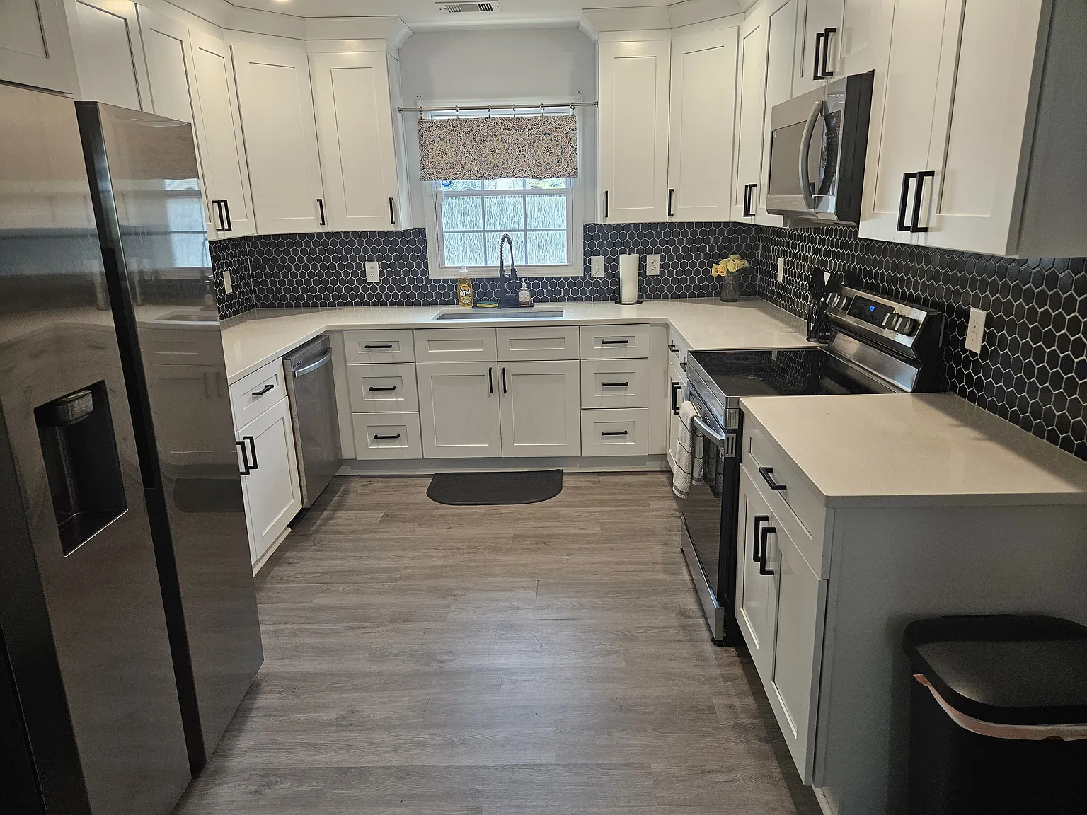 3 bed, 1500 sqft, $2,900 — Photo 3
