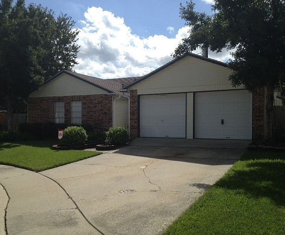 1st image of 1800 Newbury Ct