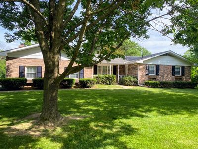 5 Glen Hollow Rd, Glen Carbon, IL, 62034