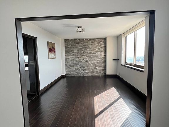 3rd image of 5501 Seminary Rd APT 2405