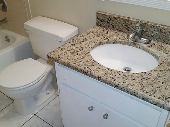 4th image of 9406 Glenrosa Ct