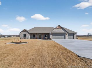 3077 S 4322nd Rd, Pryor, OK 74361