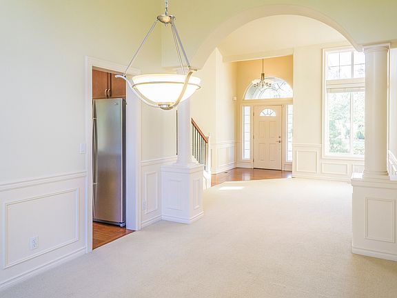 3rd image of 18429 NE 95th Ct