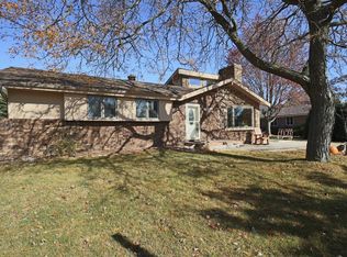 206 W Locust St, Grafton, WI 53024