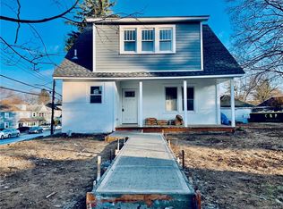 217 Saint Marks Pl, Mount Kisco, NY 10549