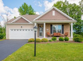 196 Glen Crossing Dr, Etna, OH 43062