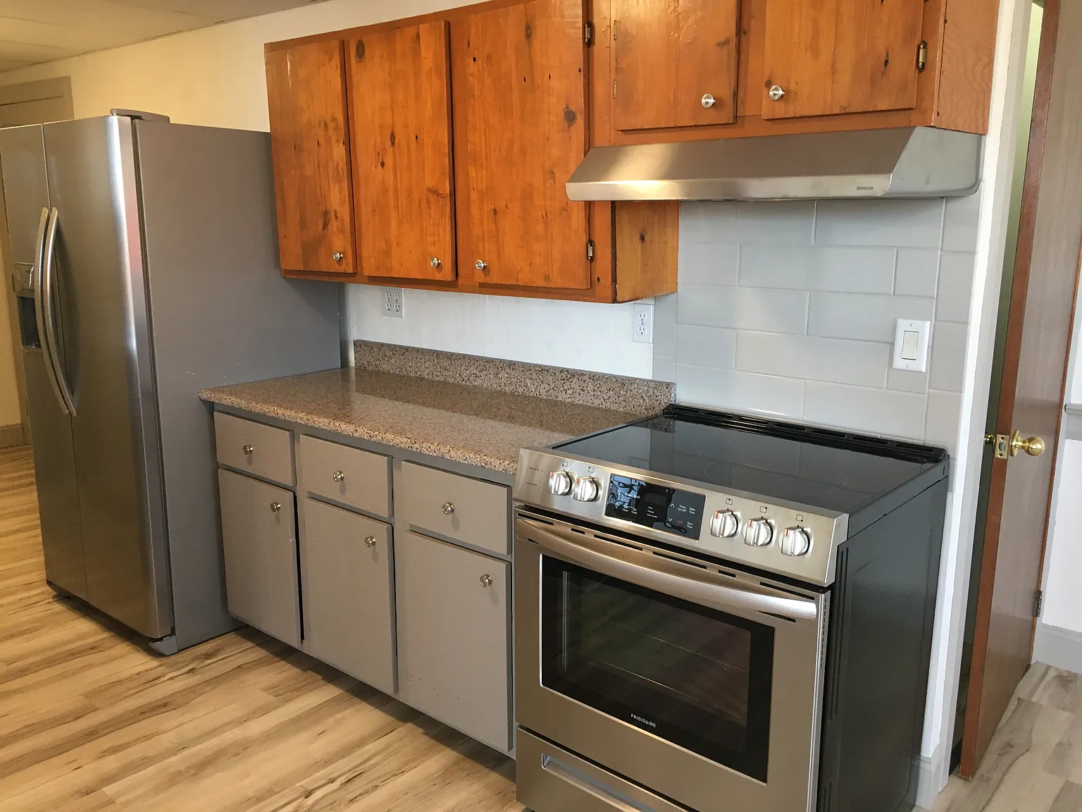 1 bed, 800 sqft, $1,400 — Photo 3