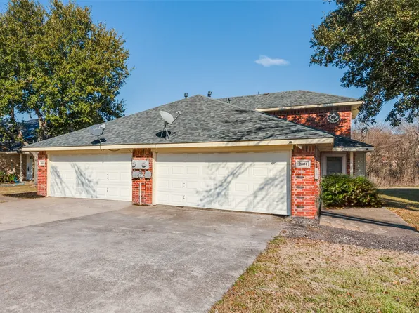 2804 Sunset Strip Ave, Red Oak, TX 75154