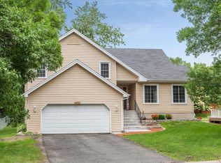 13037 Glenhurst Ave, Savage, MN 55378