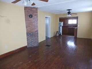 3rd image of 57500 County Road 32