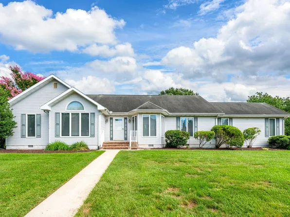 225 Ocean View Blvd, Lewes, DE 19958