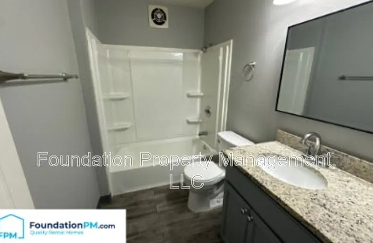 1283 E Raines Rd #14 — Photo 13
