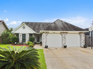 2100 Greenwood Dr, La Place, LA 70068
