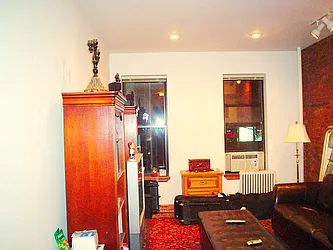 Rented by Chartwell Manhattan Realty
