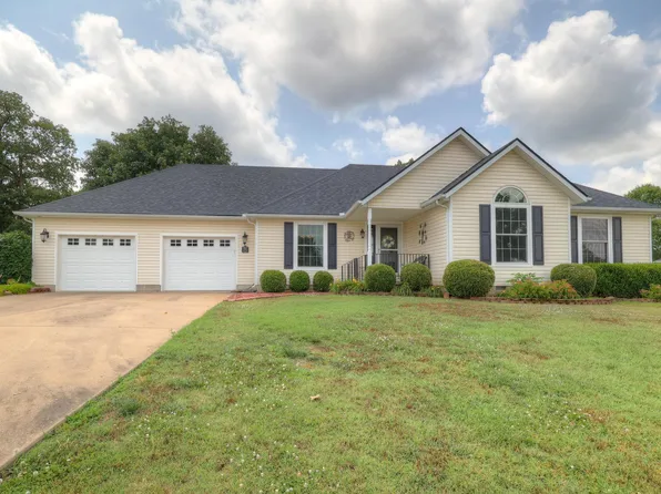 206 Tee Lane, Carl Junction, MO 64834