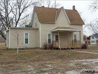 1st image of 940 Catalpa St