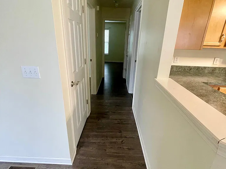 3524 Durham Ln — Photo 13
