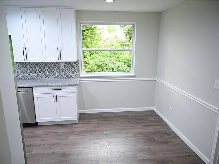 509 Herchel Dr — Photo 14