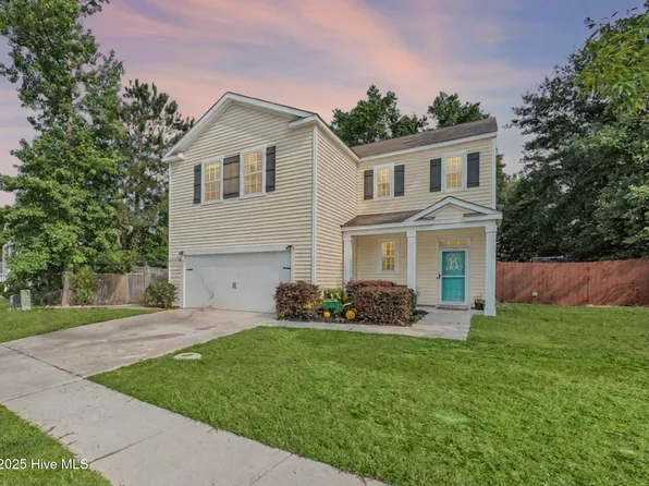 8057 Glen Laurel Drive NE, Leland, NC 28451