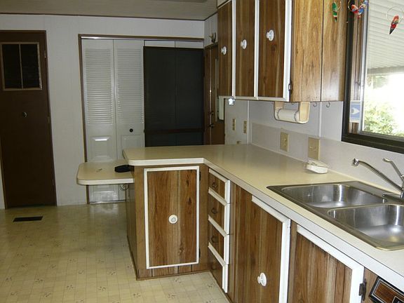 5th image of 21919 107th Pl SE
