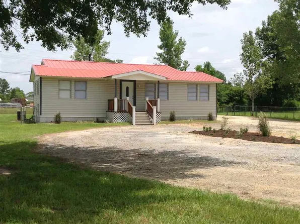 202 E Freddye Ave, Kirbyville, TX 75956