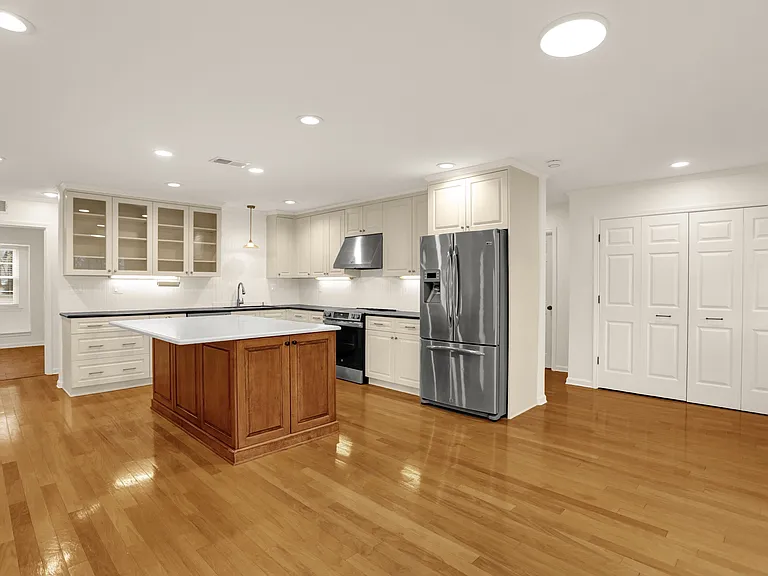 7255 Penbrook Cv — Photo 38
