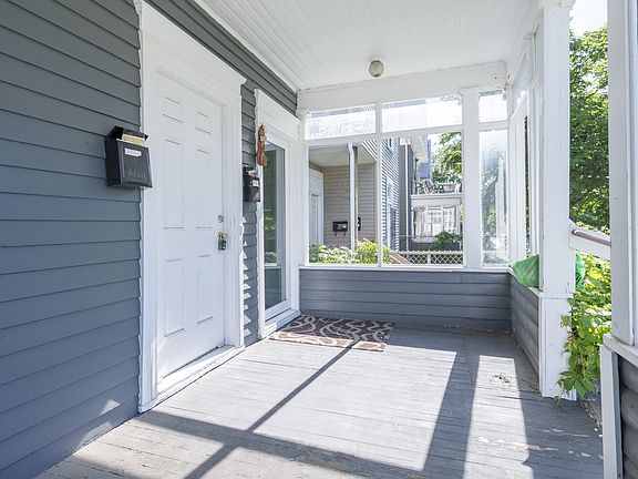 3rd image of 2226 Glenwood Ave #1