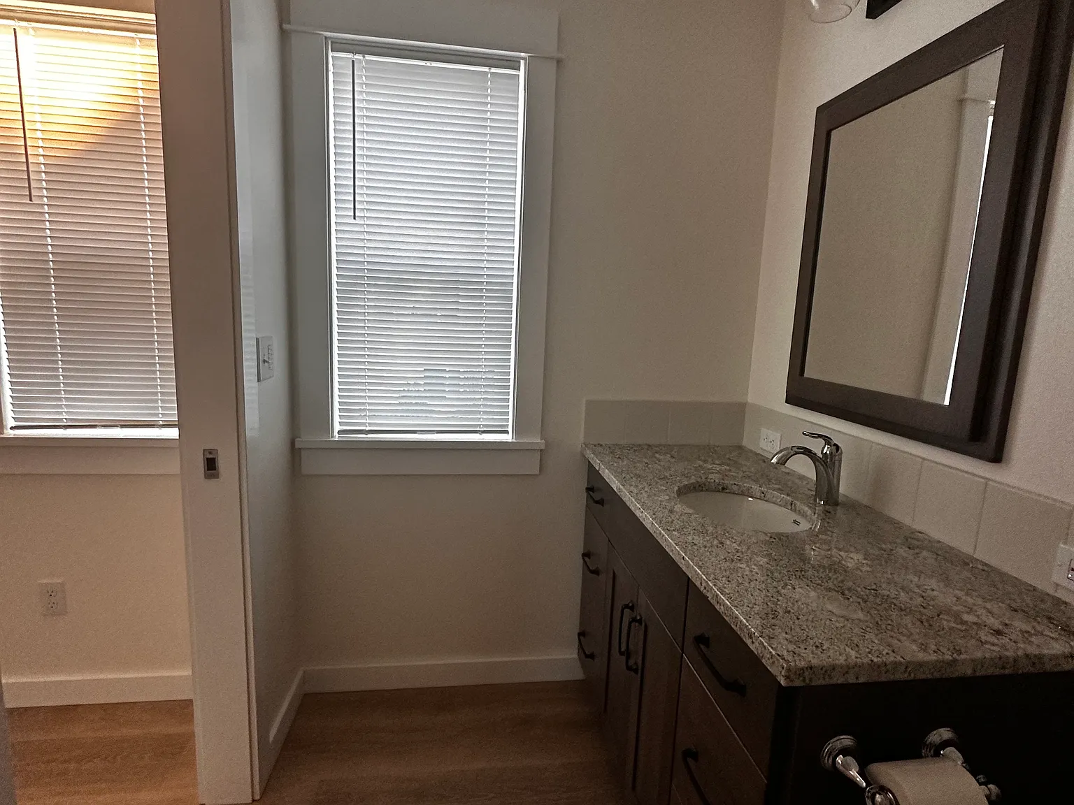 3 bed, 1430 sqft, $2,895 — Photo 4