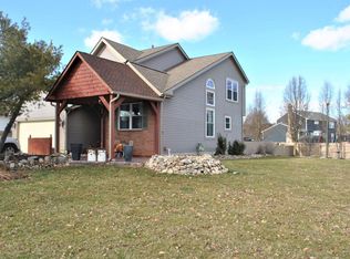 1246 River Trail Dr, Grove City, OH