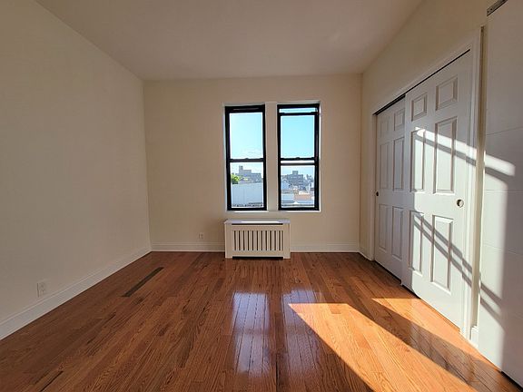 4th image of 30-64 34th St #4G