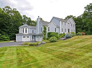 10 Farm Rd, Rehoboth, MA 02769