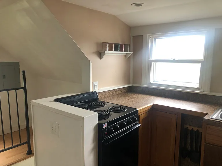 59 State St #4 — Photo 9