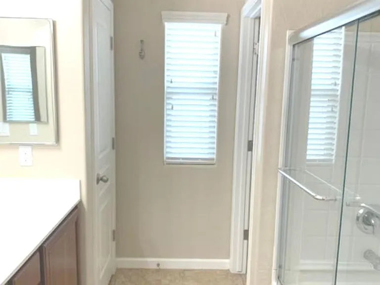1814 W Desert Hills Dr — Photo 14
