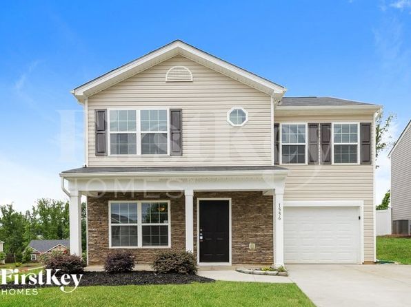1556 Kilstrom St, Rural Hall, NC 27045