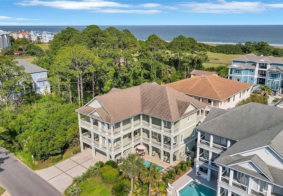 8 Sandy Beach Trl, Hilton Head Island, SC 29928 | Zillow