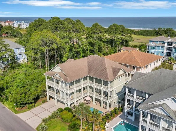 8 Sandy Beach Trl, Hilton Head Island, SC 29928