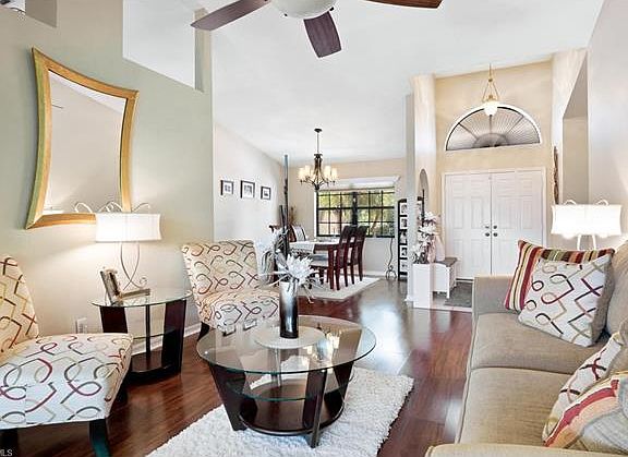 4th image of 22539 Fountain Lakes Blvd