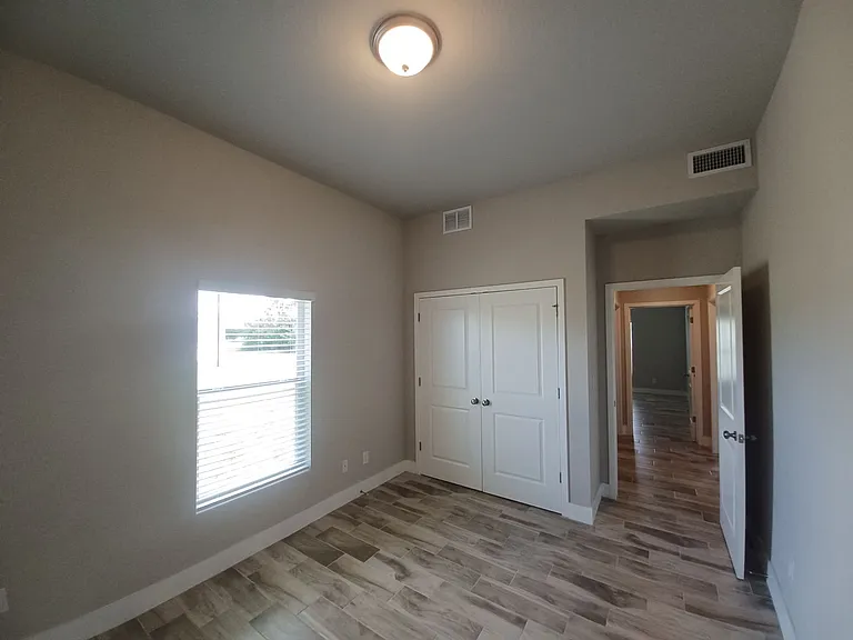 1740 NW 9th Ter — Photo 26