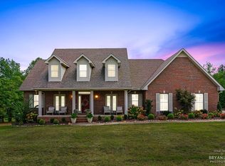 412 S Plantation Dr, Cookeville, TN 38506